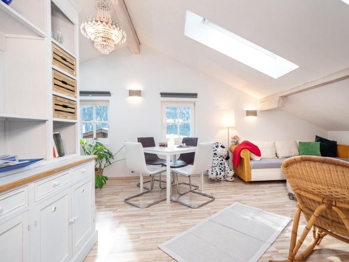 Dolomitenloft Strassen Extérieur photo