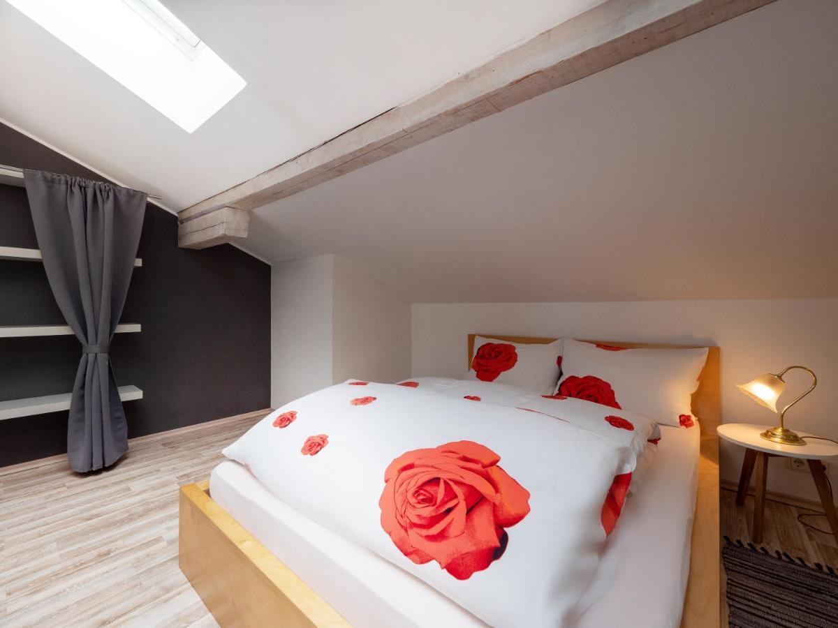 Dolomitenloft Strassen Extérieur photo